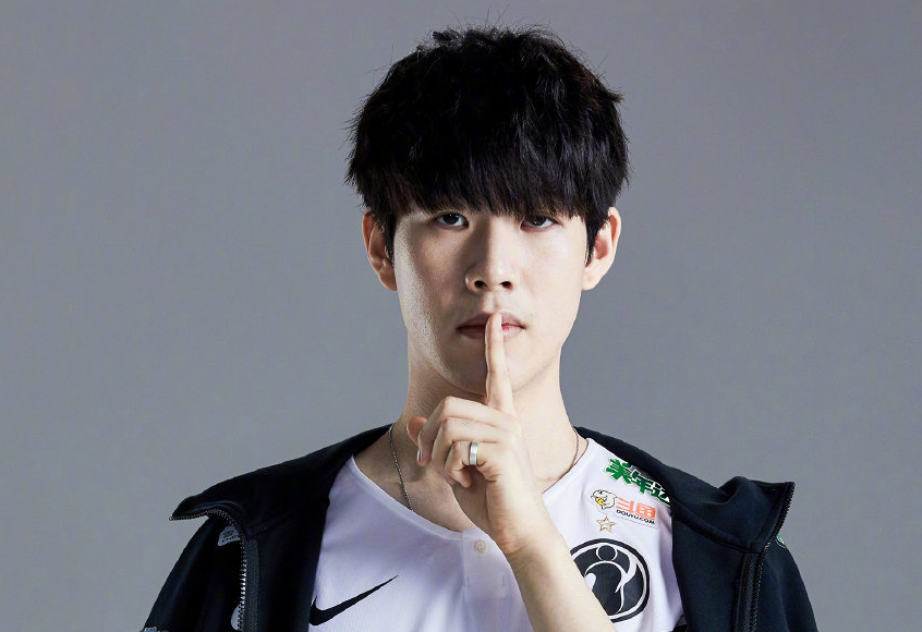 Wako 的三分球不足以赢得比赛。 Flandre ，战争之神，Gwen，在团战中无敌。AL1-0UP